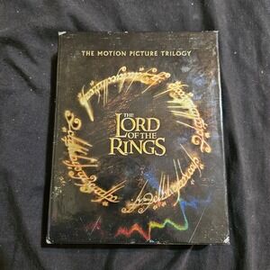 Lord of the Rings Motion Picture Trilogy Blu-ray 3-Movie Box Set Theatrical 2009